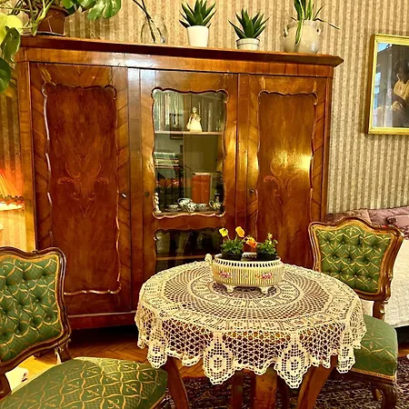 Lägenhet Hero Sqare Family Flat Budapest
